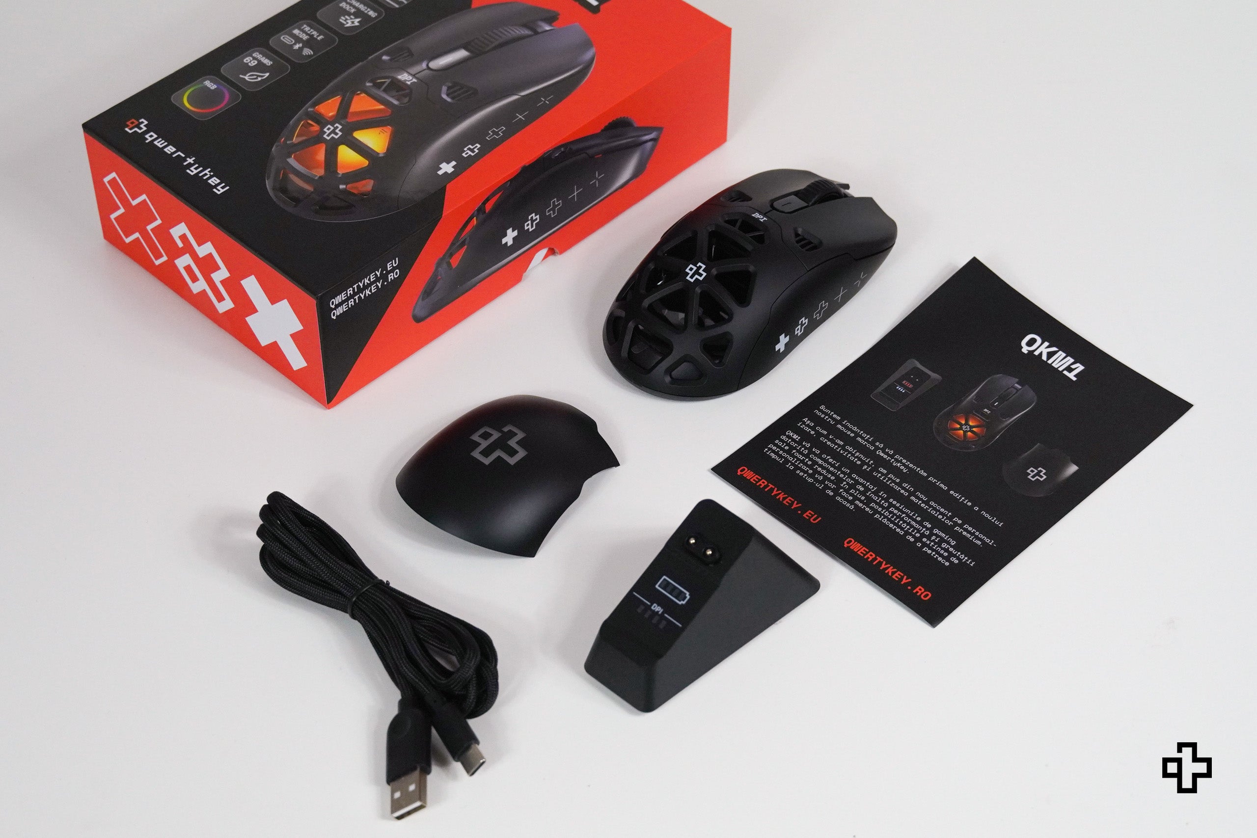 Mouse QwertyKey QKM1 Wireless Bluetooth Charging Dock Black