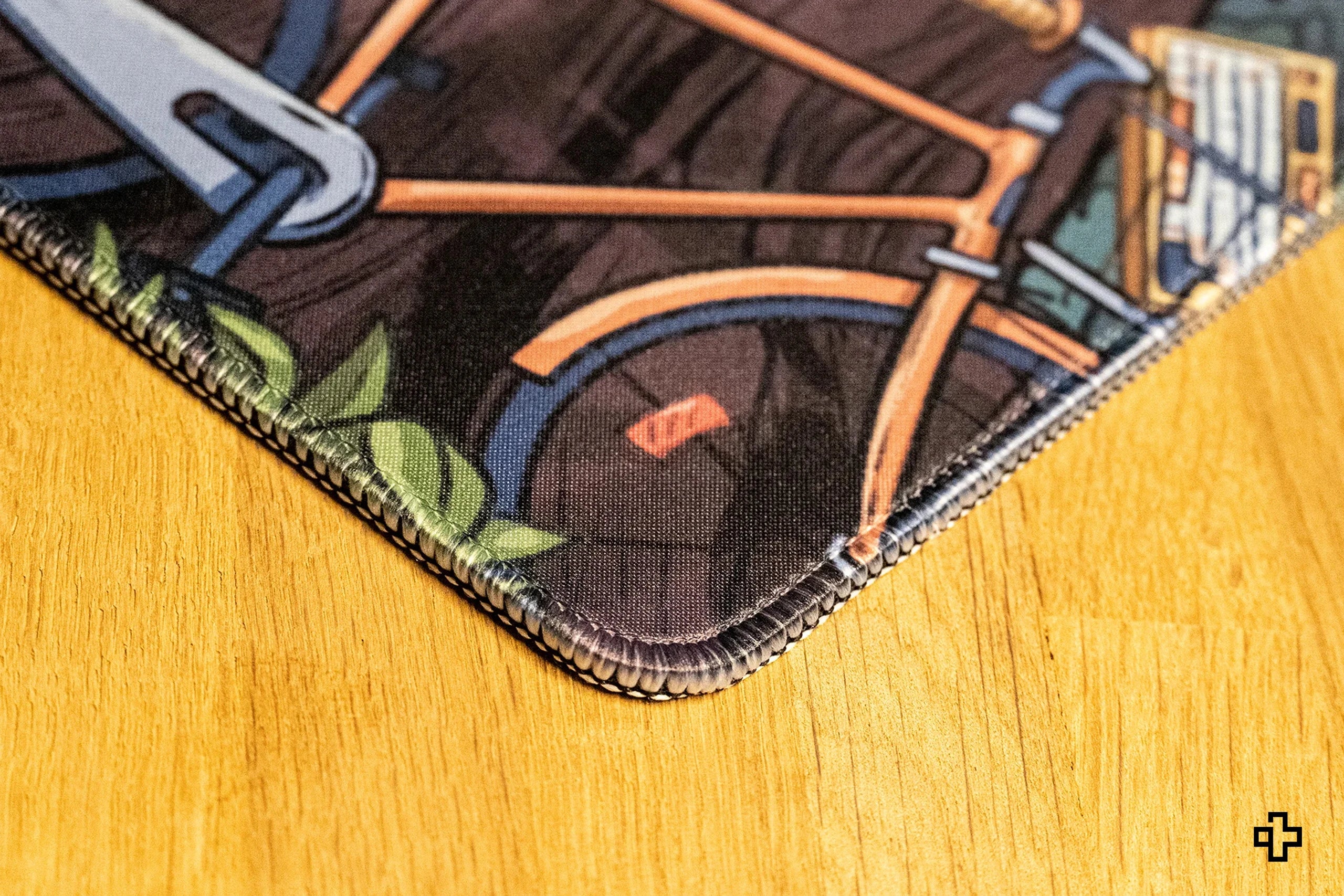 Deskmat Mousepad QwertyKey Ramen 4mm stitched edges