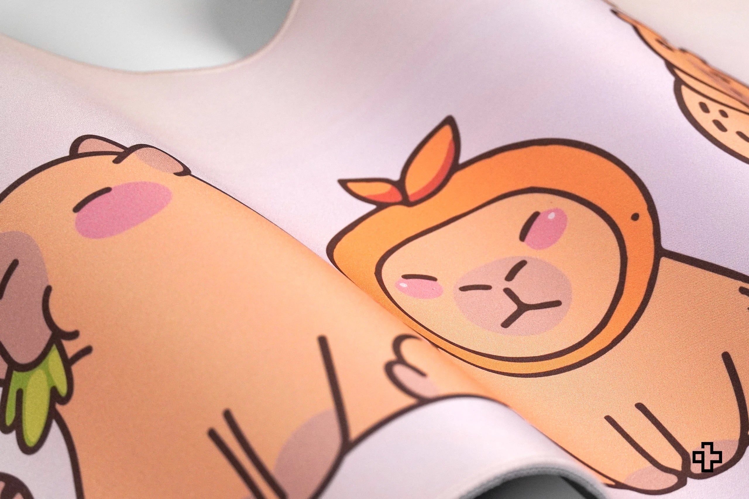 Deskmat Mousepad QwertyKey Capybara 4mm stitched edges