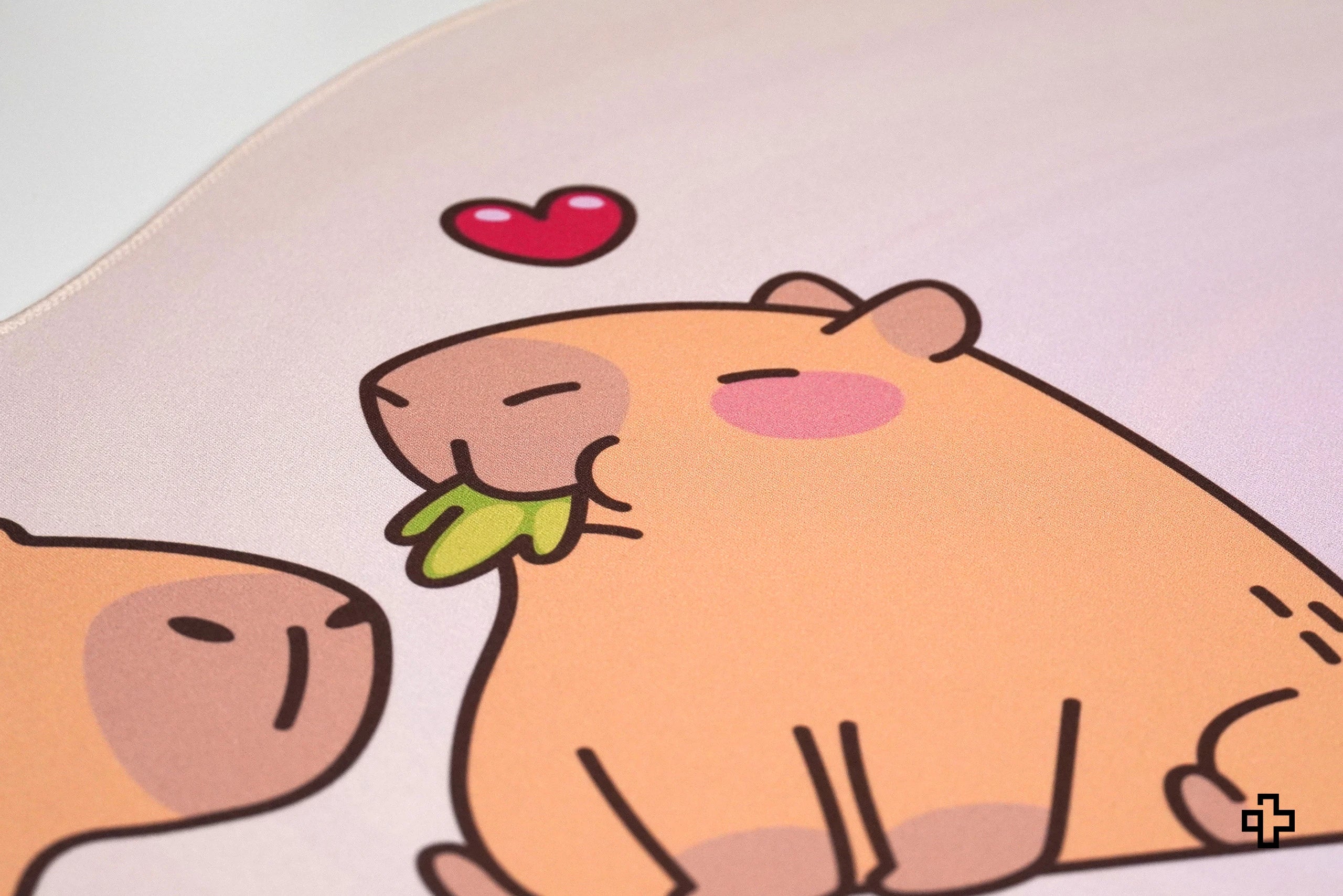 Deskmat Mousepad QwertyKey Capybara 4mm stitched edges