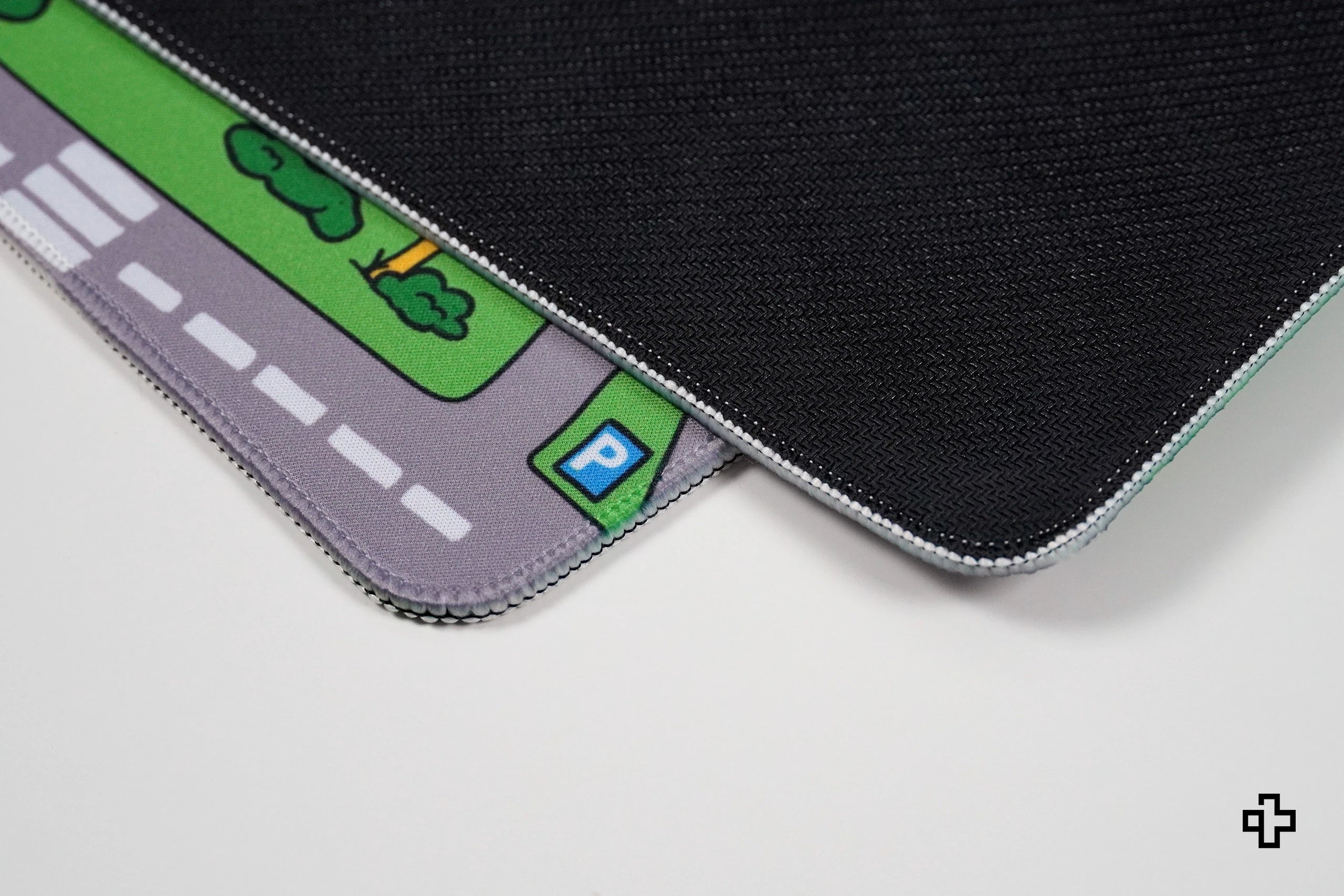 Deskmat Mousepad QwertyKey Nostalgia Busy Town 4mm stitched edges