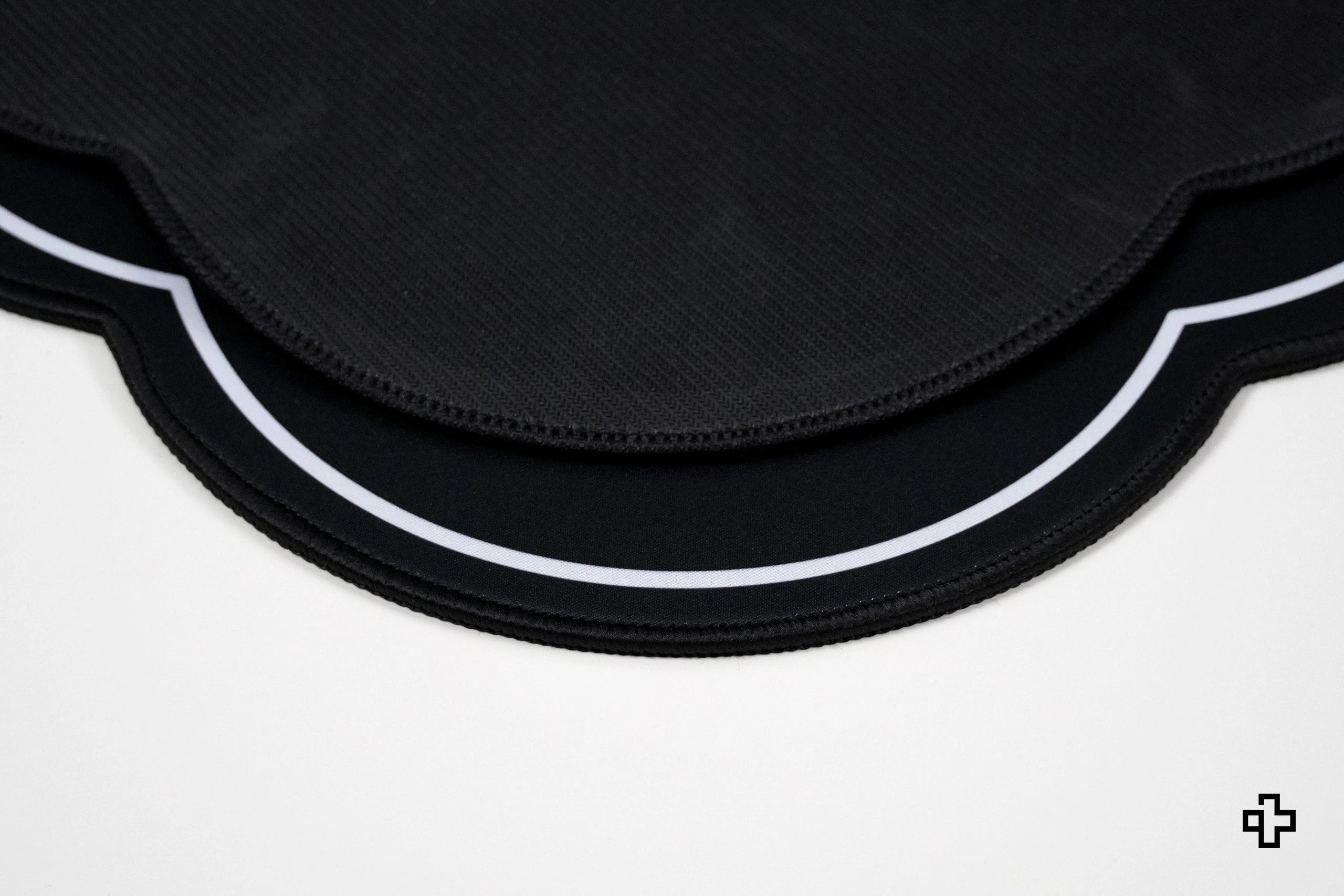 Deskmat Mousepad QwertyKey MOMO 4mm stitched edges
