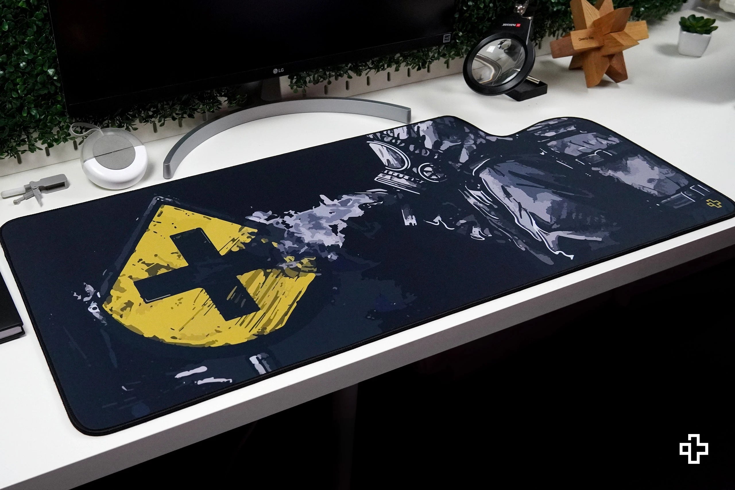 Deskmat Mousepad QwertyKey Fallout 4mm stitched edges