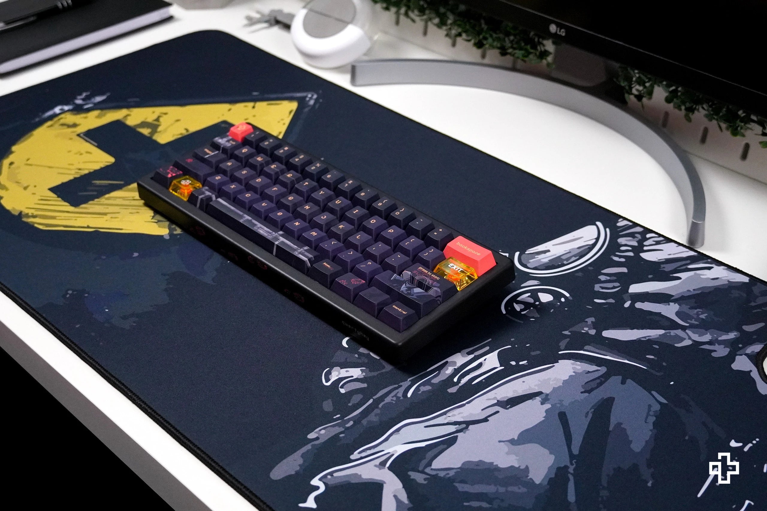 Deskmat Mousepad QwertyKey Fallout 4mm stitched edges