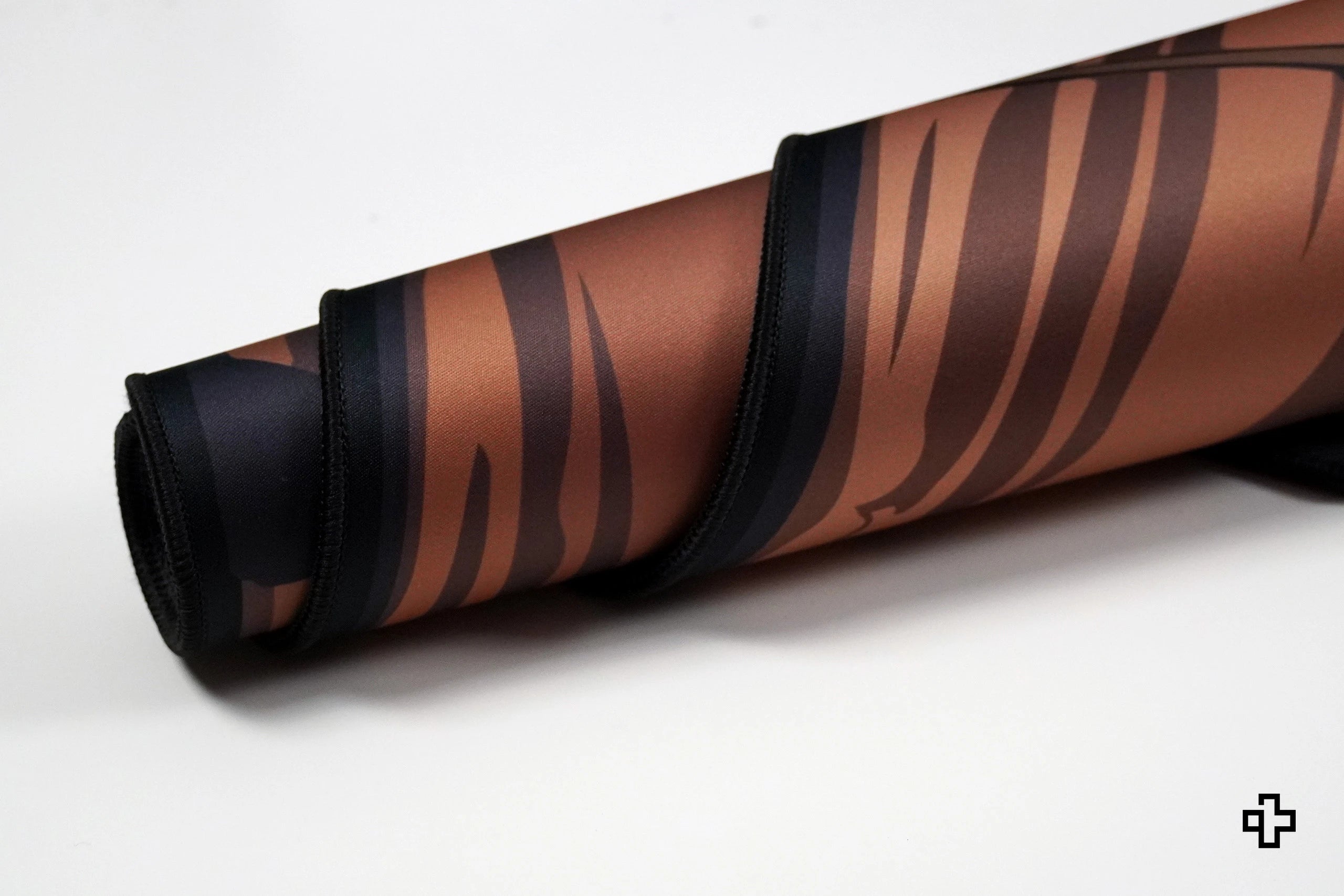 Deskmat Mousepad QwertyKey Wood 4mm stitched edges