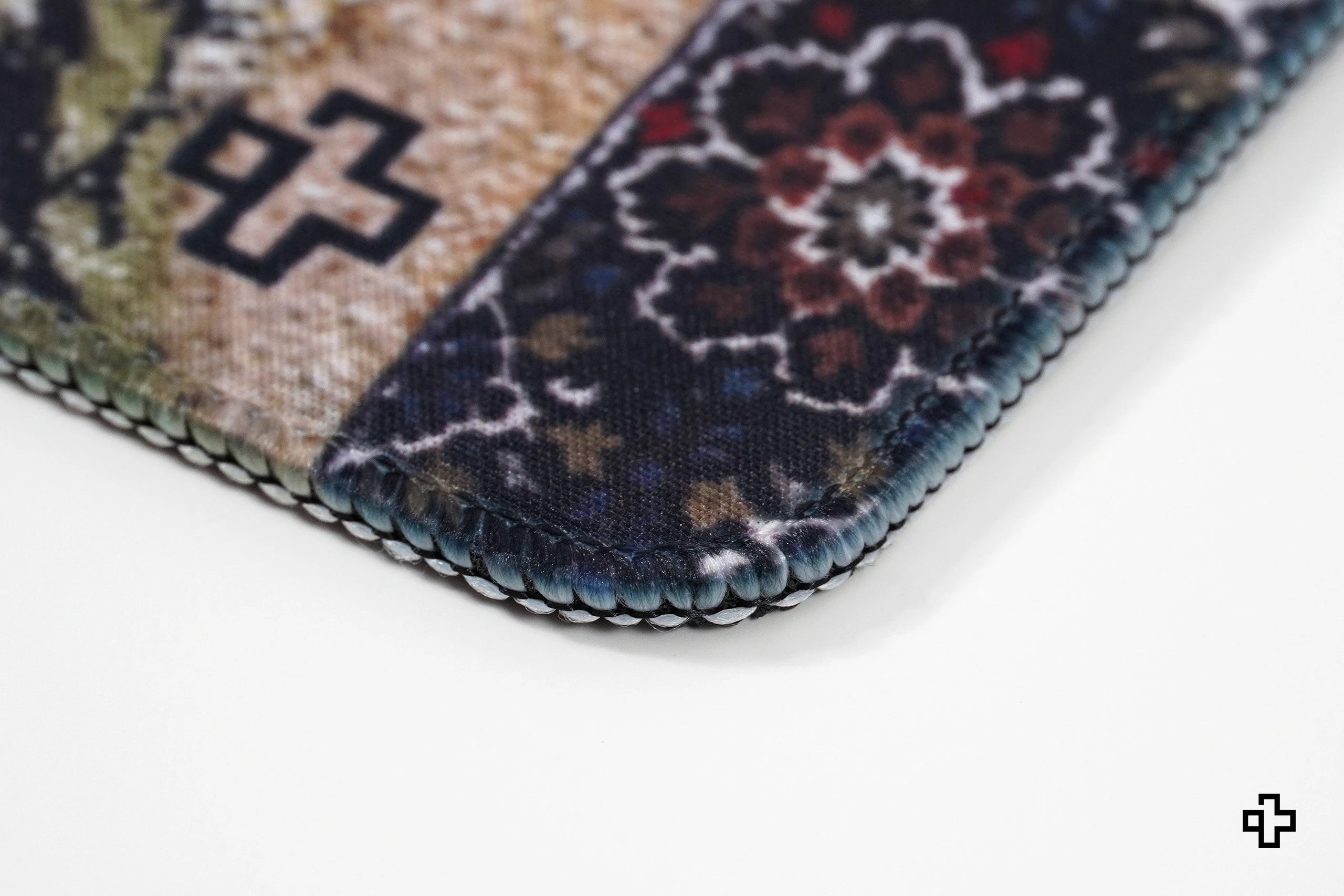 Deskmat Mousepad QwertyKey Rapirea from Serai 4mm stitched edges