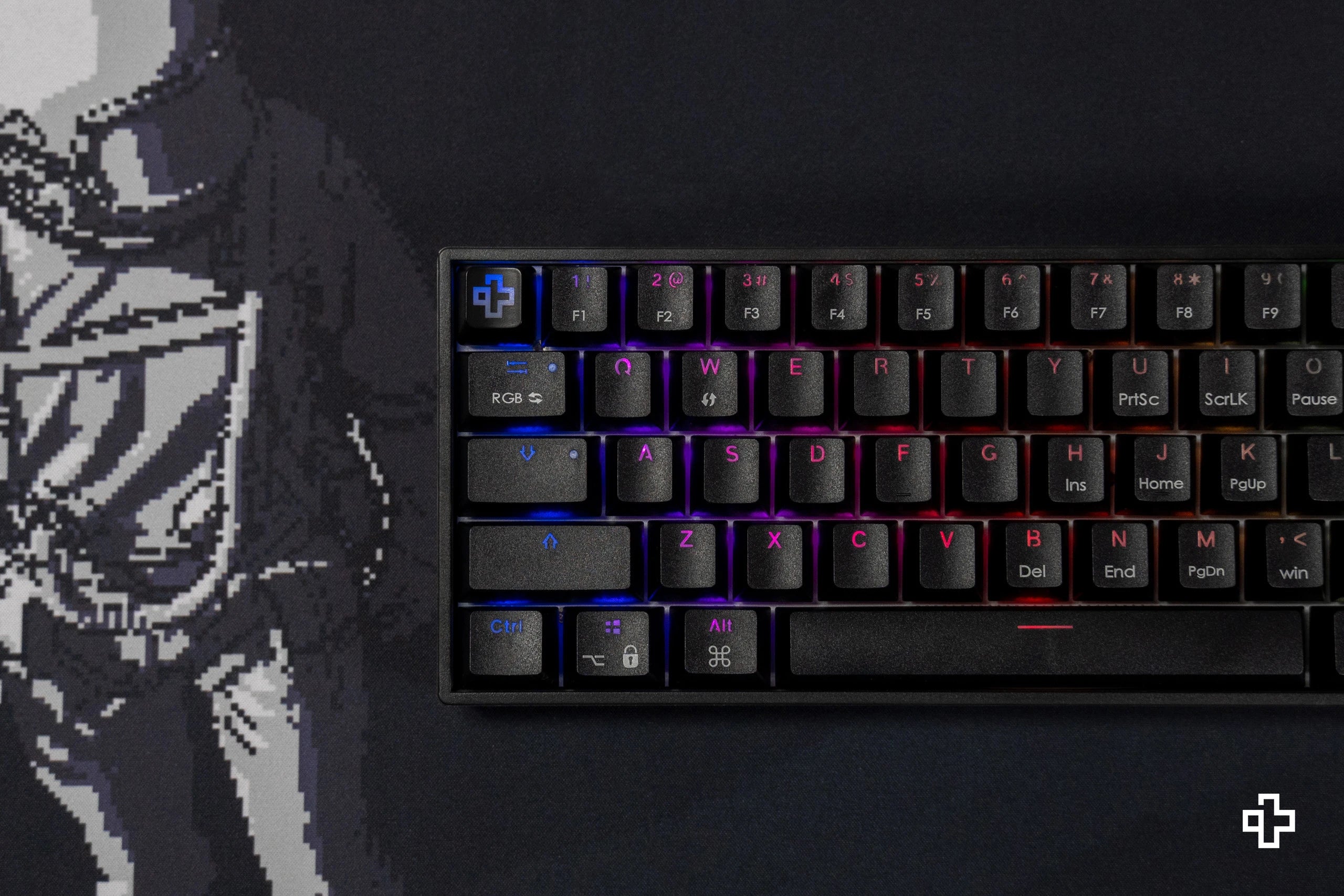 QwertyKey H61 Split Neagra Hotswap RGB Tastatura Mecanica Gaming