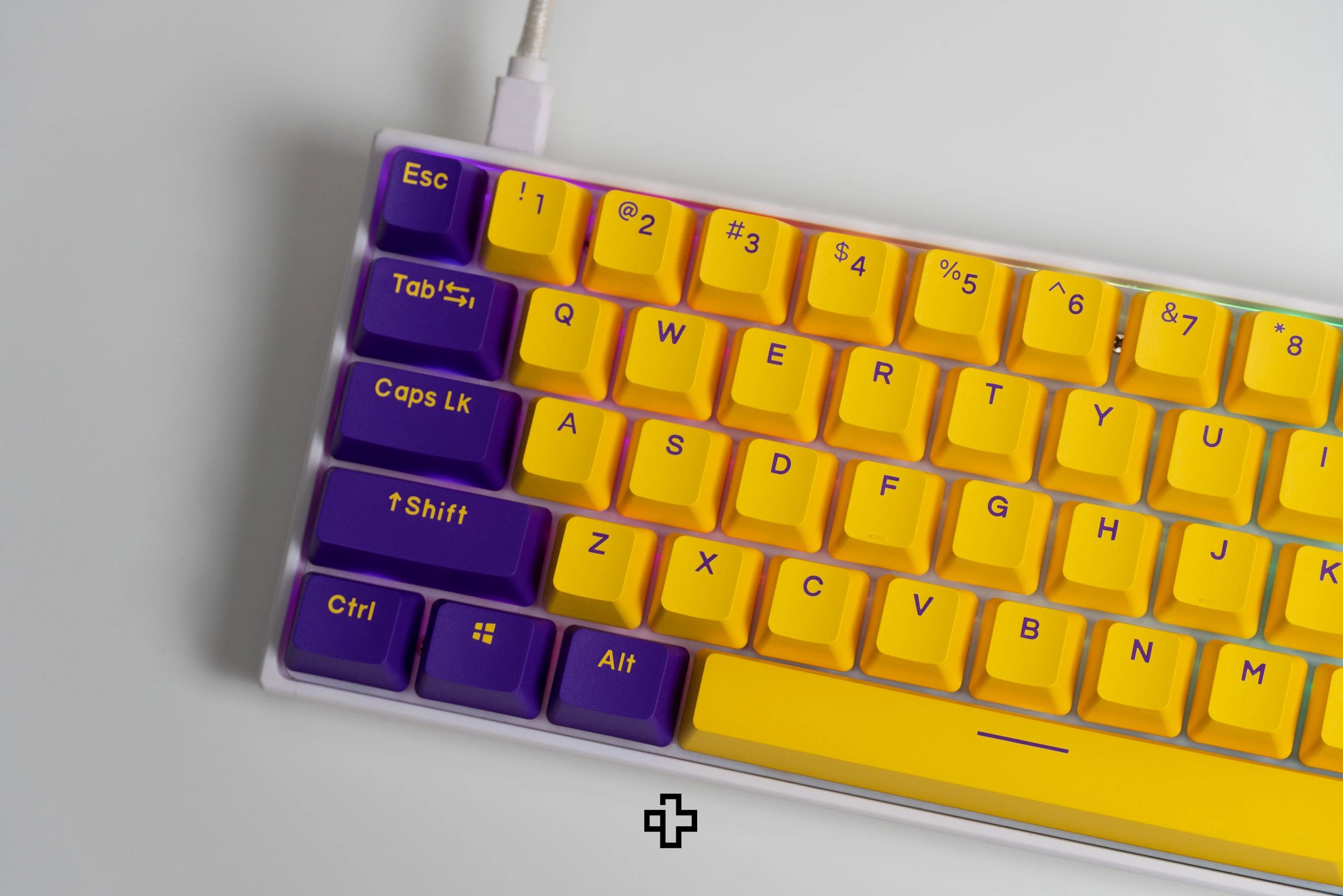 Set Taste QWERTY Kobe Bryant Profile OEM Material PBT – double shot
