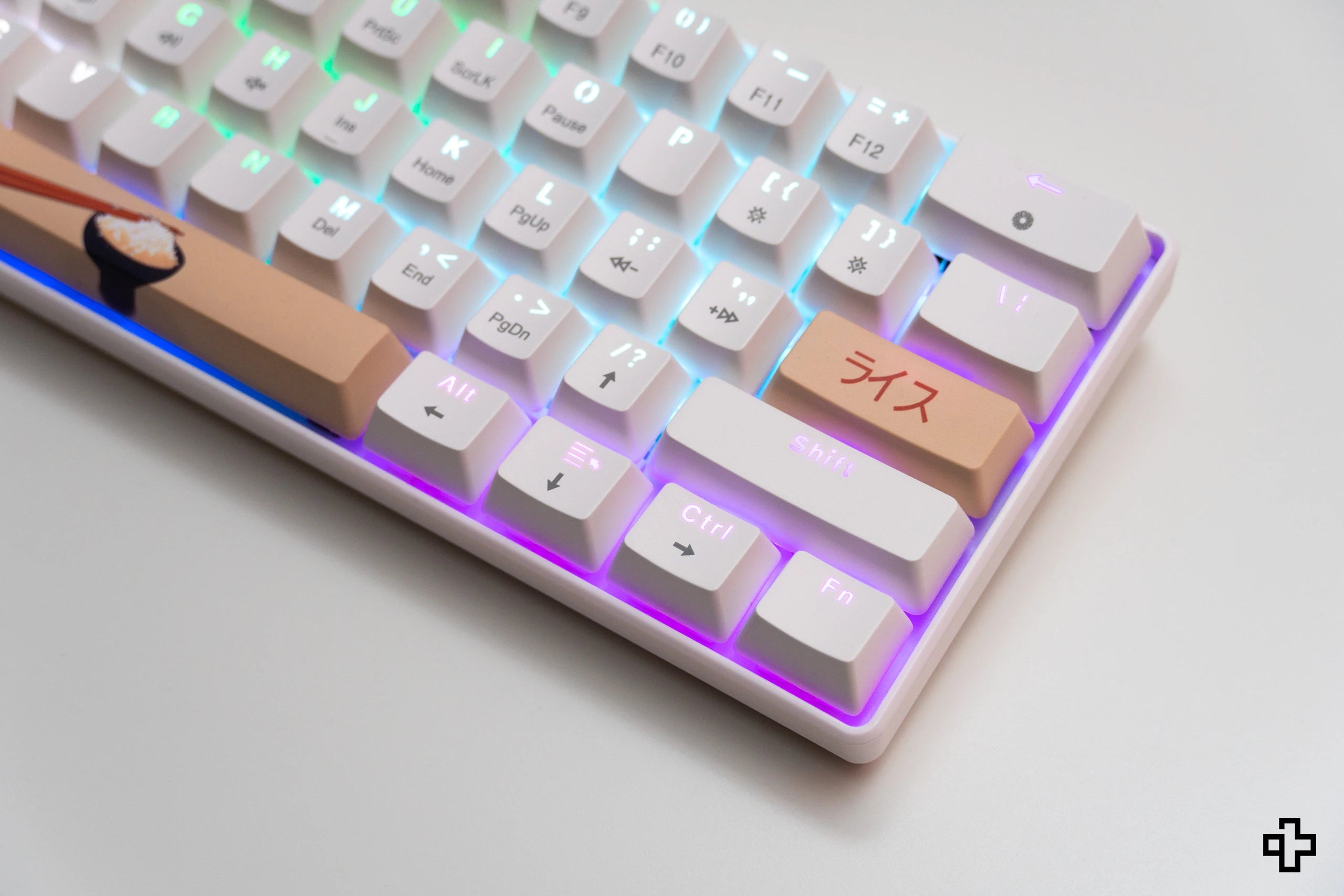 QwertyKey Rice V3 Alba Hotswap RGB Software Tastatura Mecanica Gaming