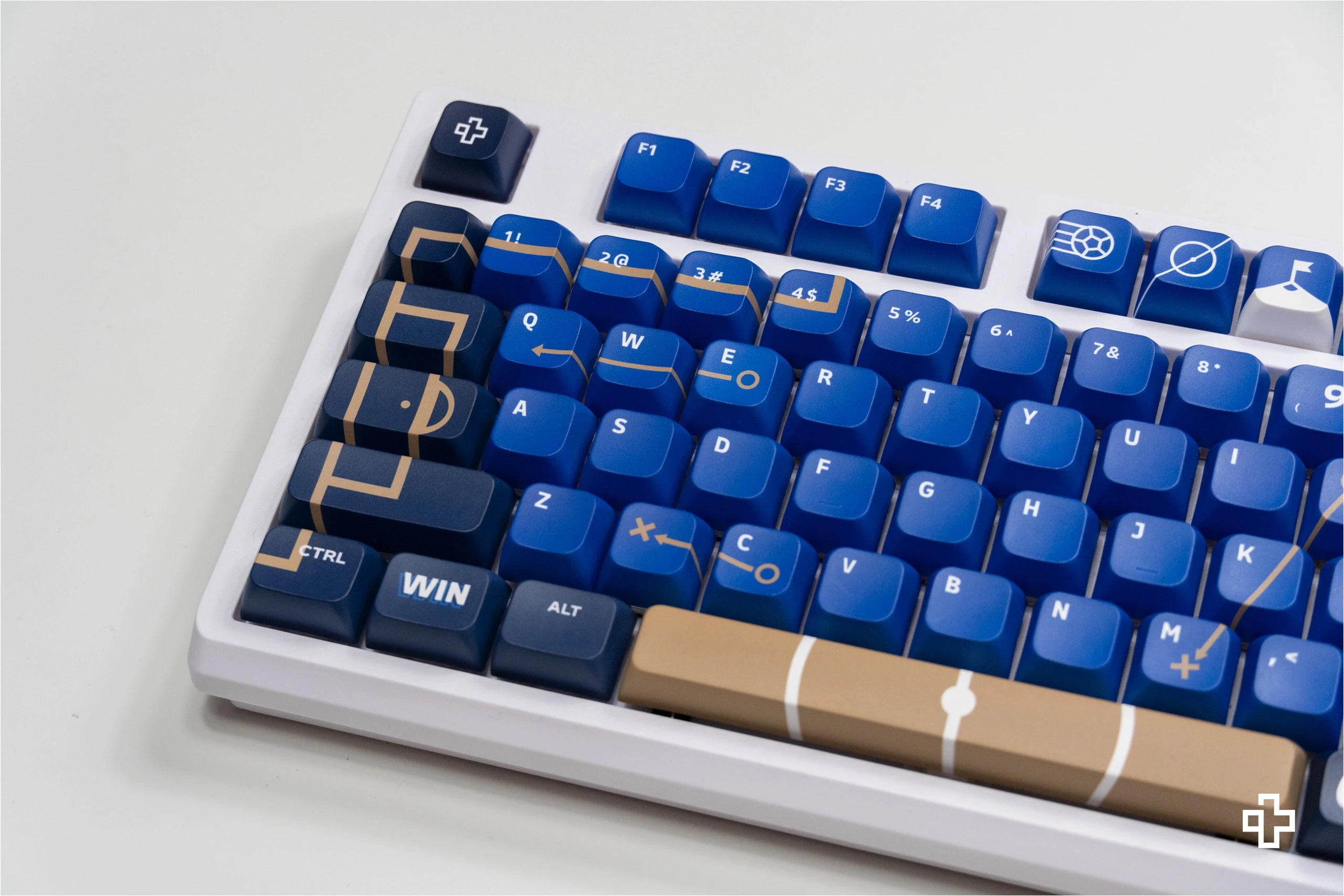 Set taste QwertyKey Euro 2024 Franta Profil XDA Material PBT