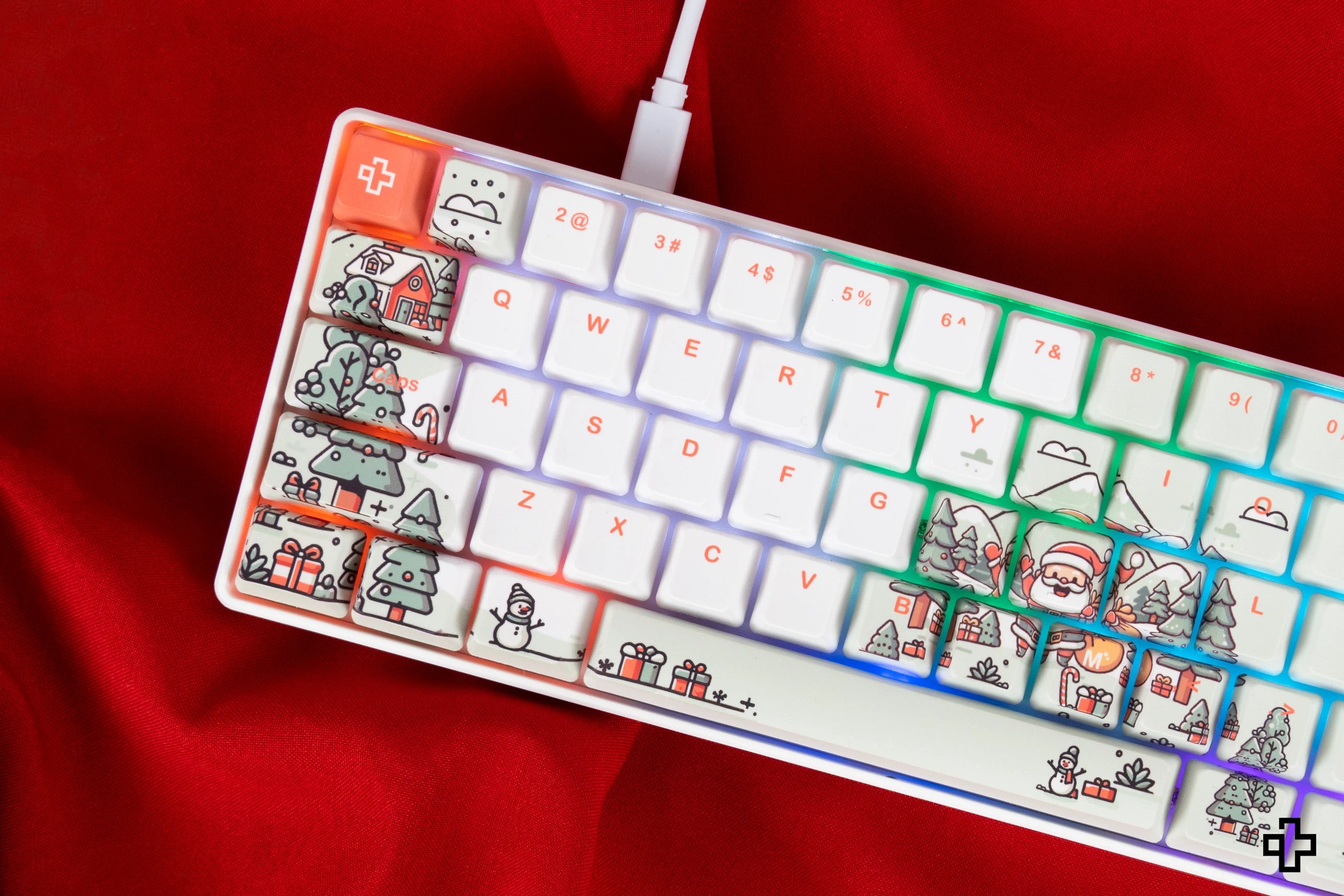 QwertyKey Santa Hotswap Mechanical Keyboard Christmas Gaming