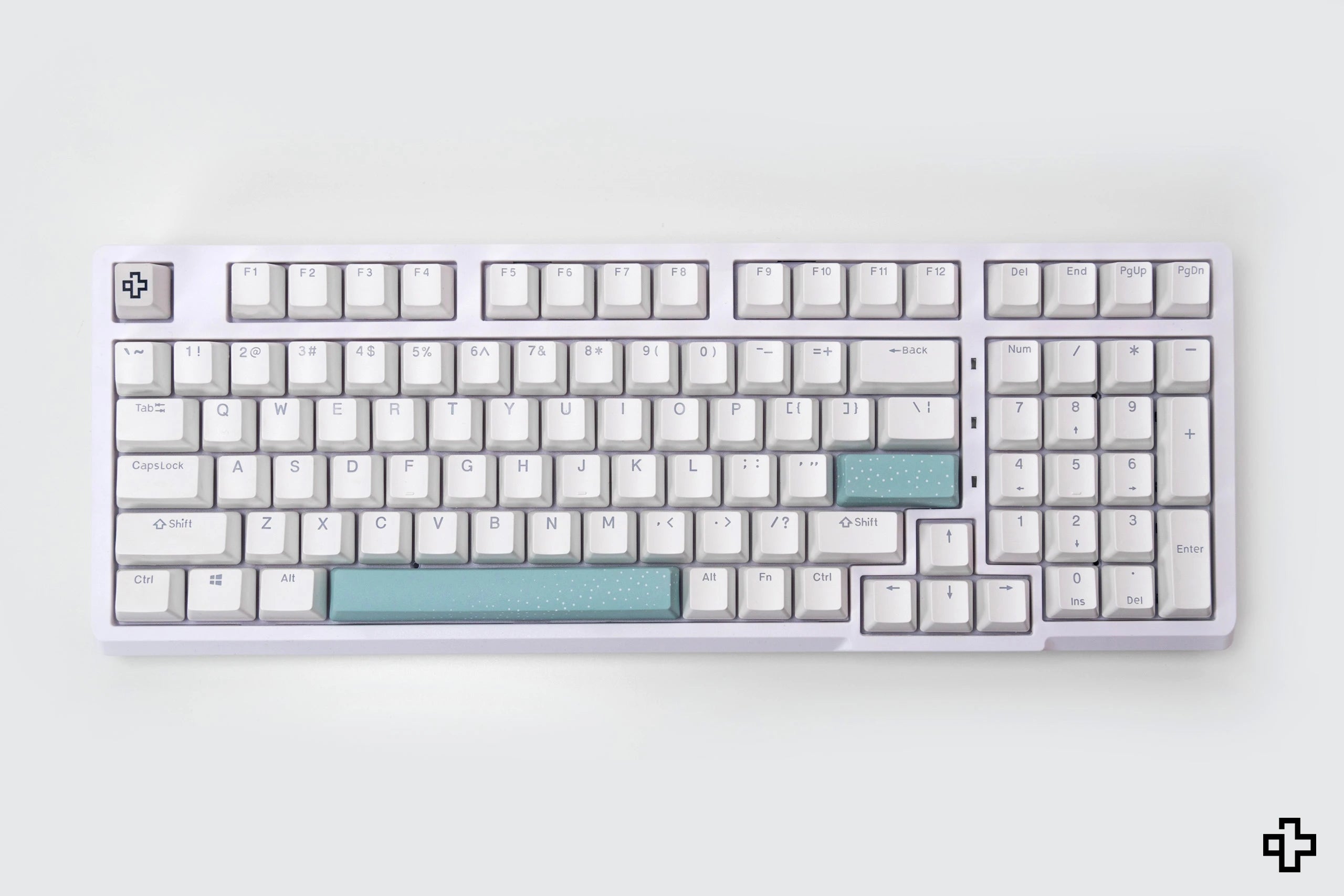 QwertyKey Salt V2 RGB Hotswap Software Mechanical Gaming Keyboard Hotswap