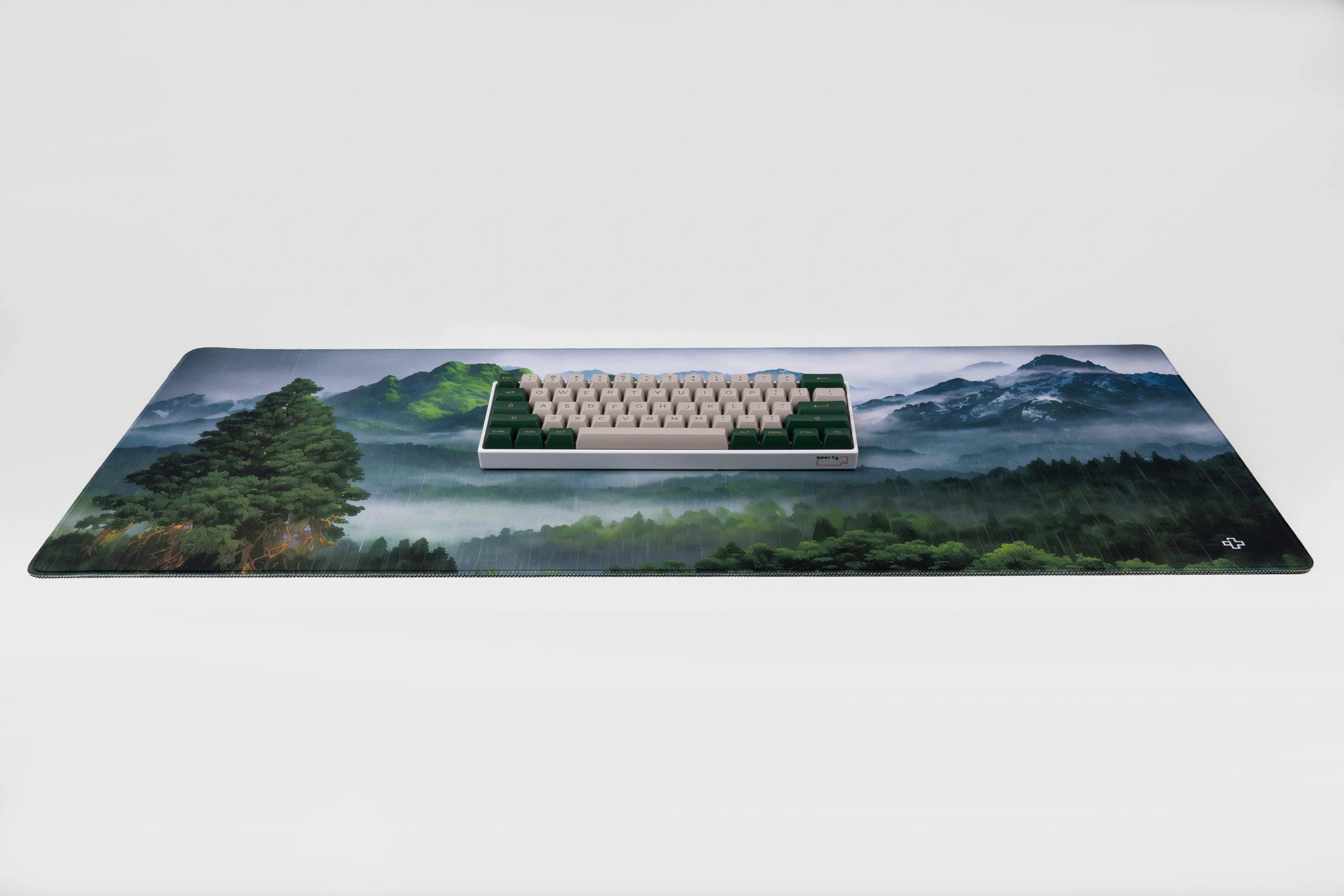 Deskmat Mousepad QwertyKey Forest 4mm stitched edges