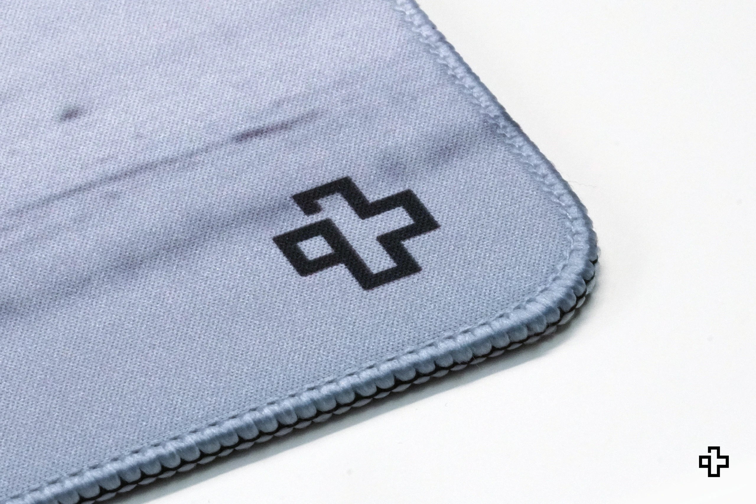 Deskmat Mousepad QwertyKey Car GT 4mm stitched edges