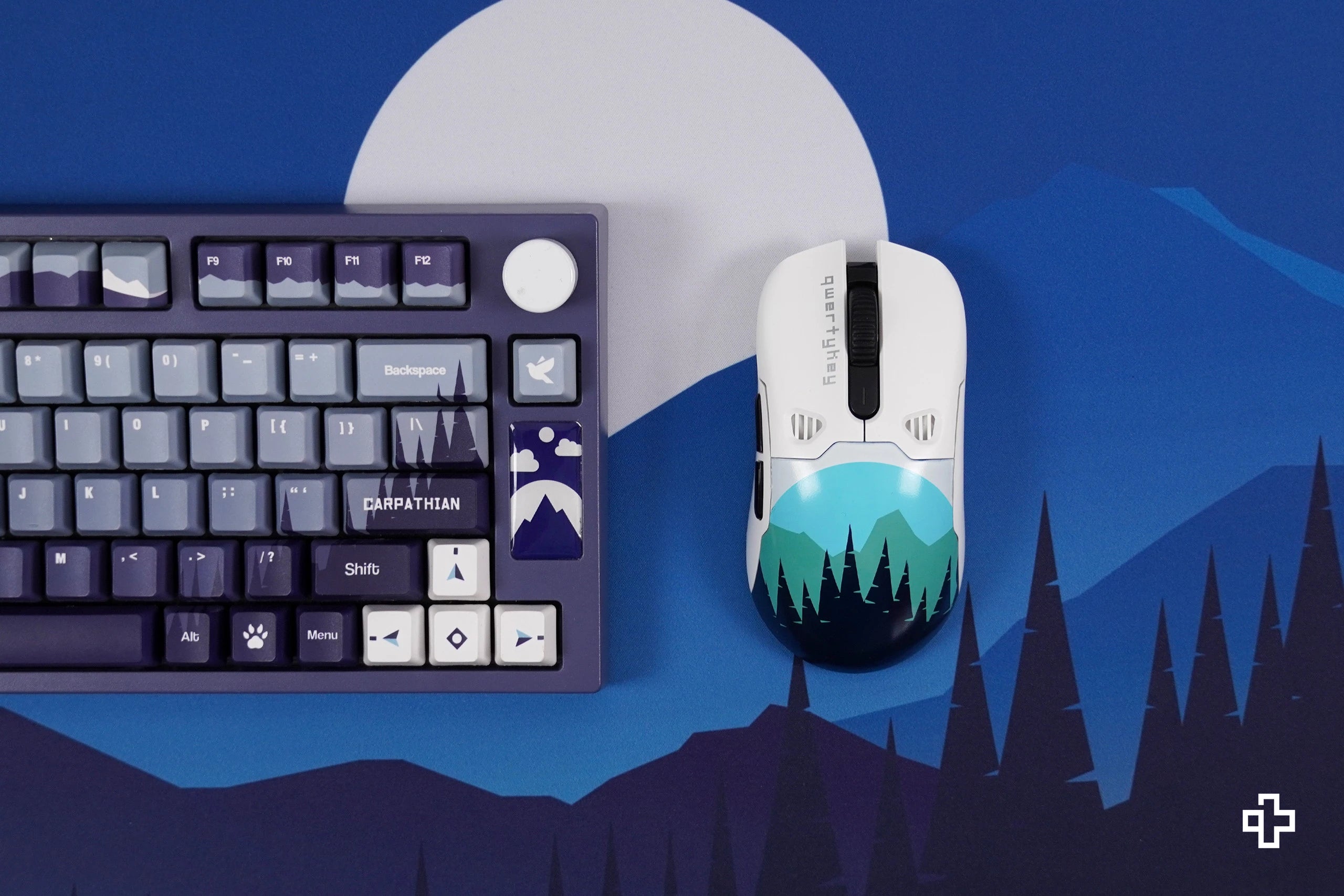 Cover Mouse QKM1 Carpathian Alb