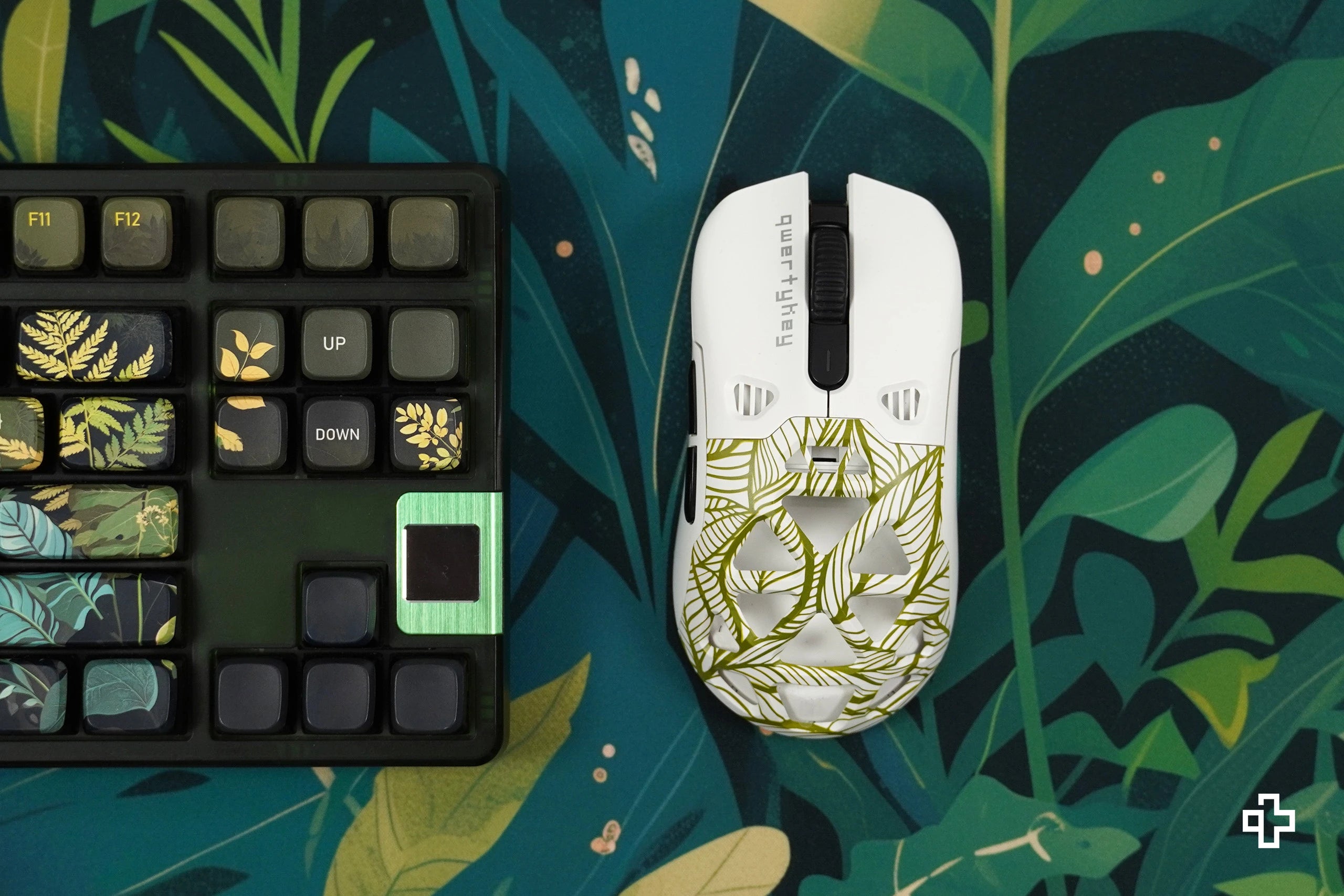 Cover Mouse QKM1 Leaf Alb