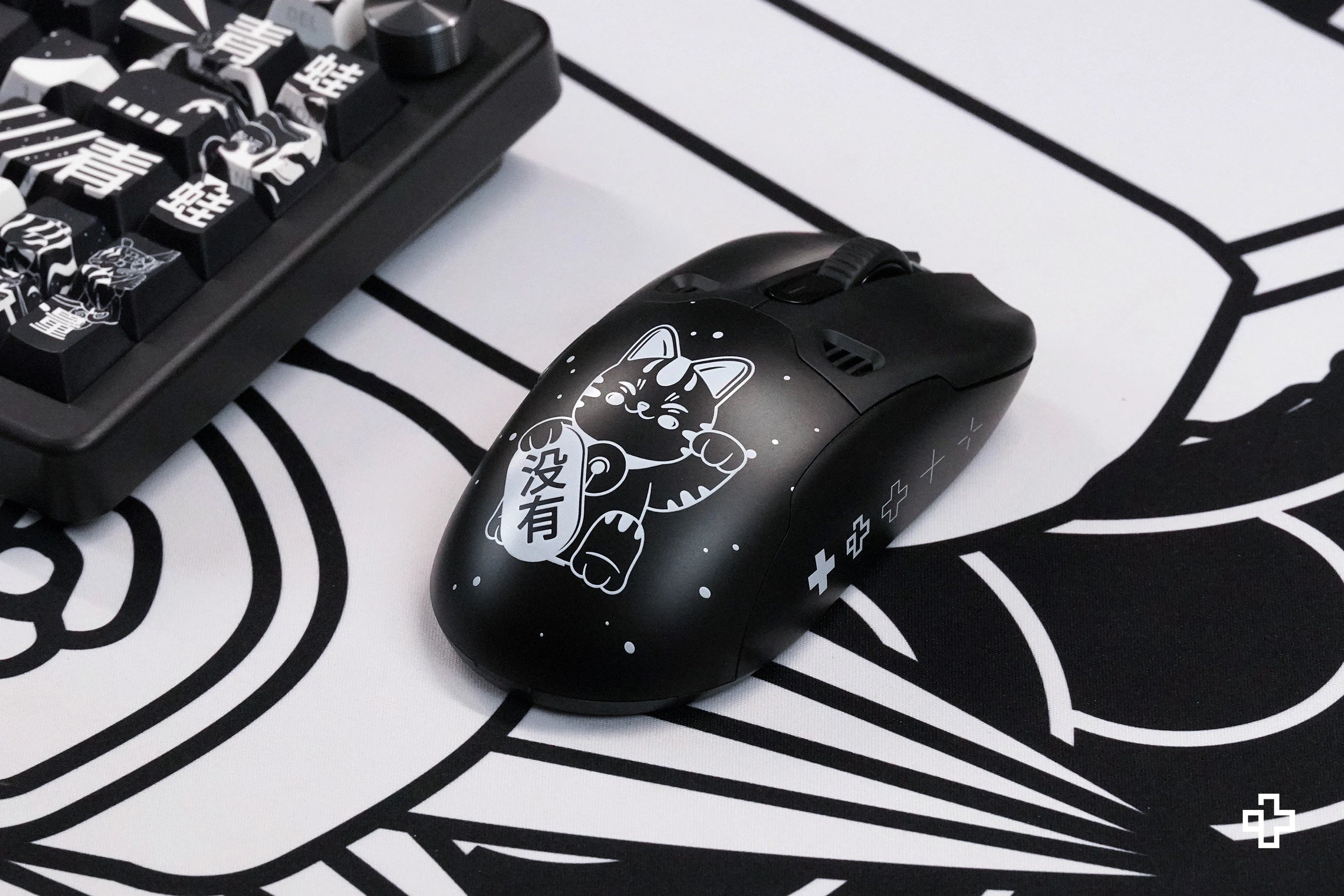 Cover Mouse QKM1 MOMO Negru