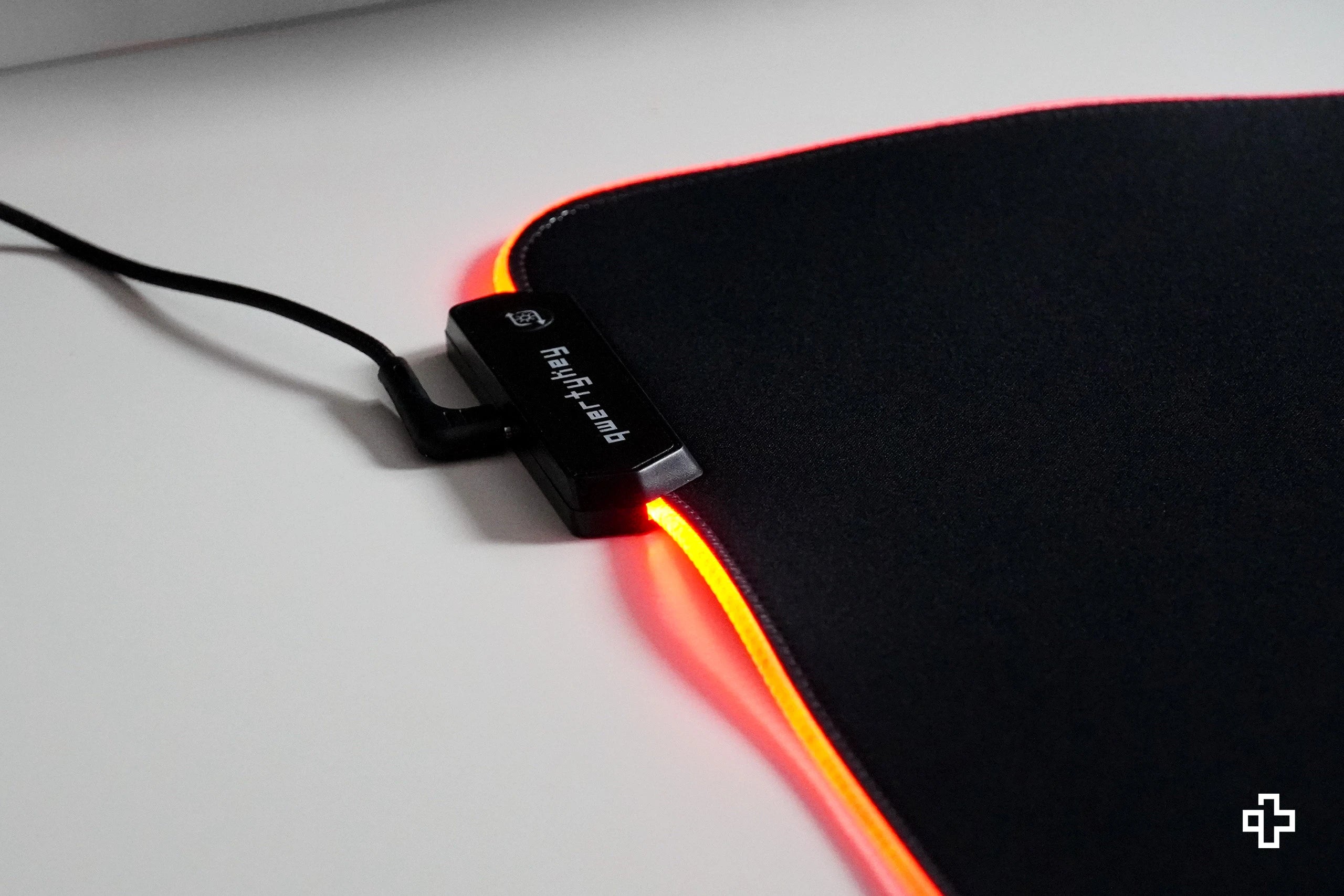 Deskmat Mousepad QwertyKey RGB JapanWave 4mm margini cusute