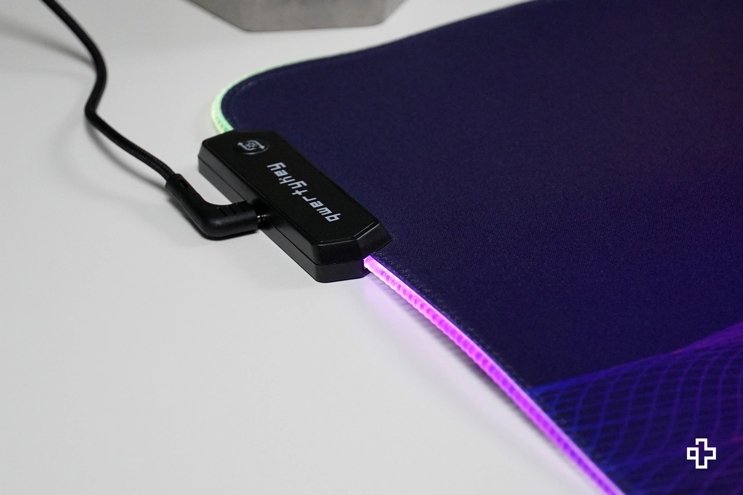 Deskmat Mousepad QwertyKey RGB CyberWave V2 4mm margini cusute