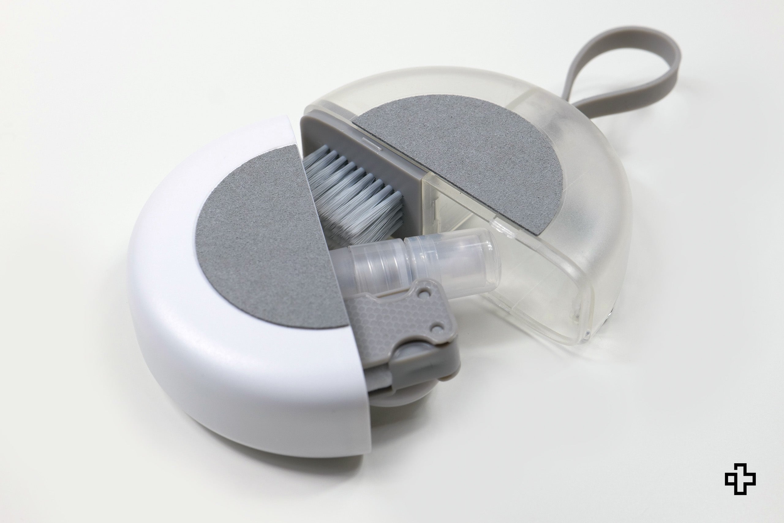 Cleaning Kit for Mechanical Keyboards and Multifunctional Headphones