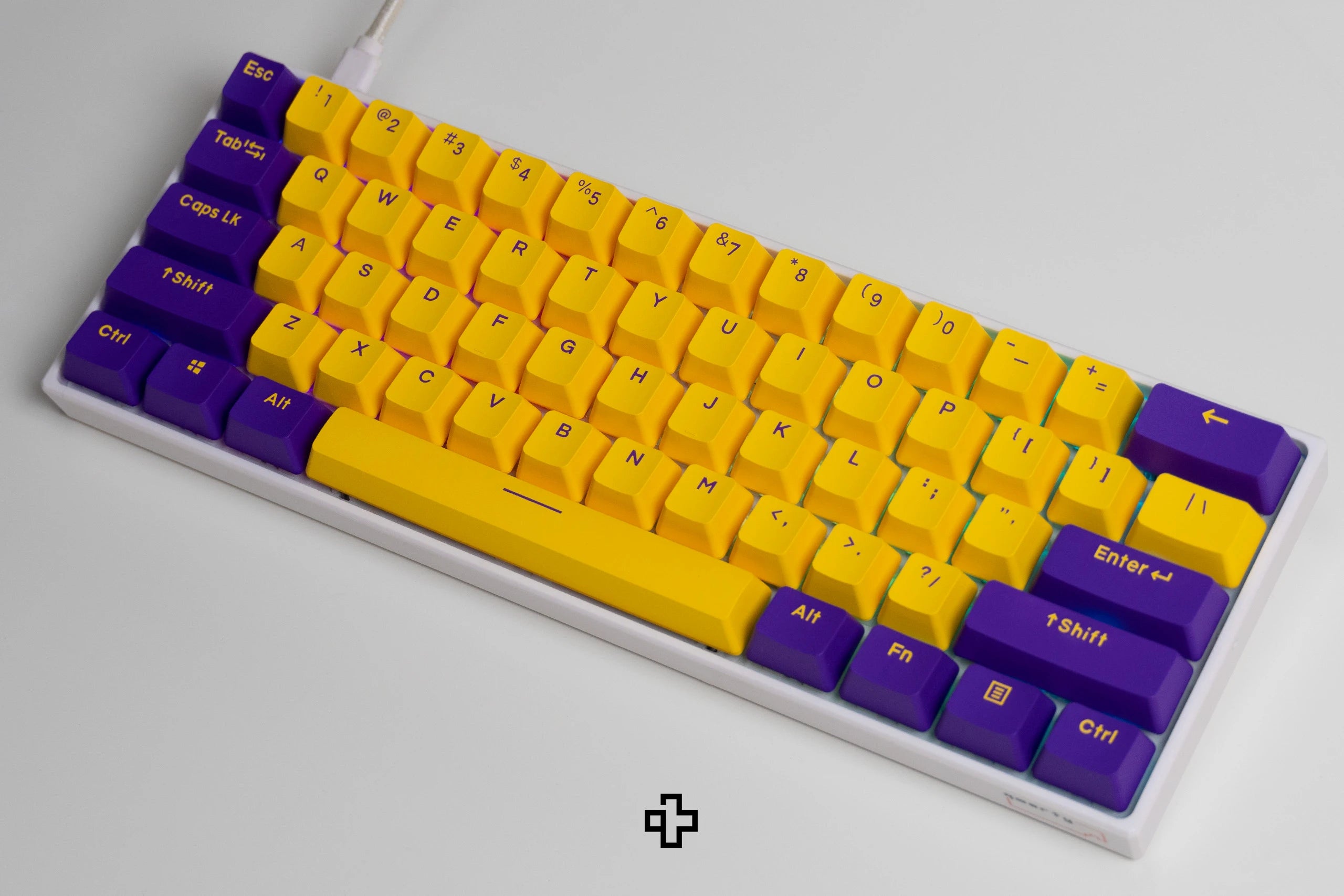Set Taste QWERTY Kobe Bryant Profile OEM Material PBT – double shot