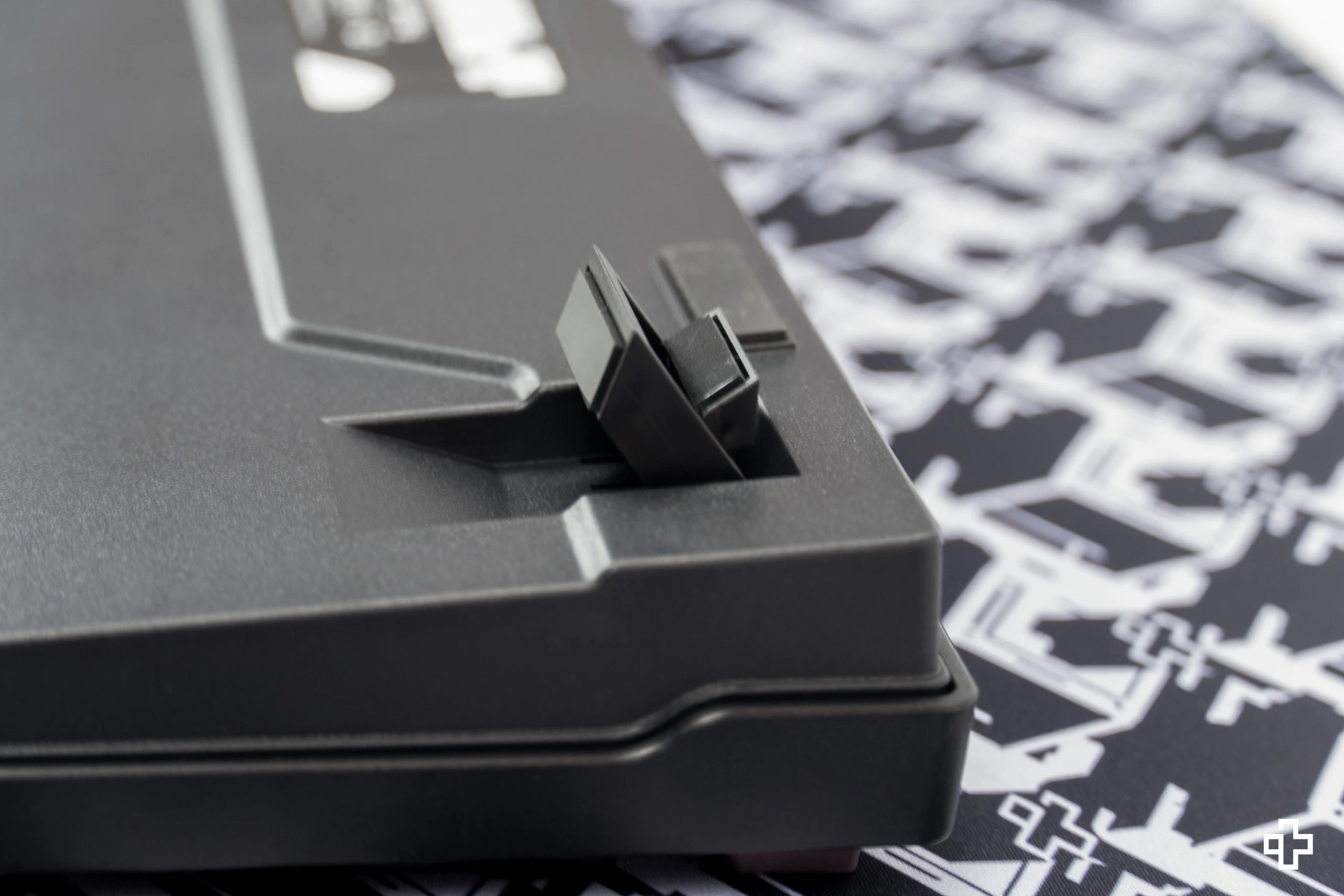 QwertyKey Pepper V2 RGB Hotswap Software Tastatura Mecanica Gaming Hotswap