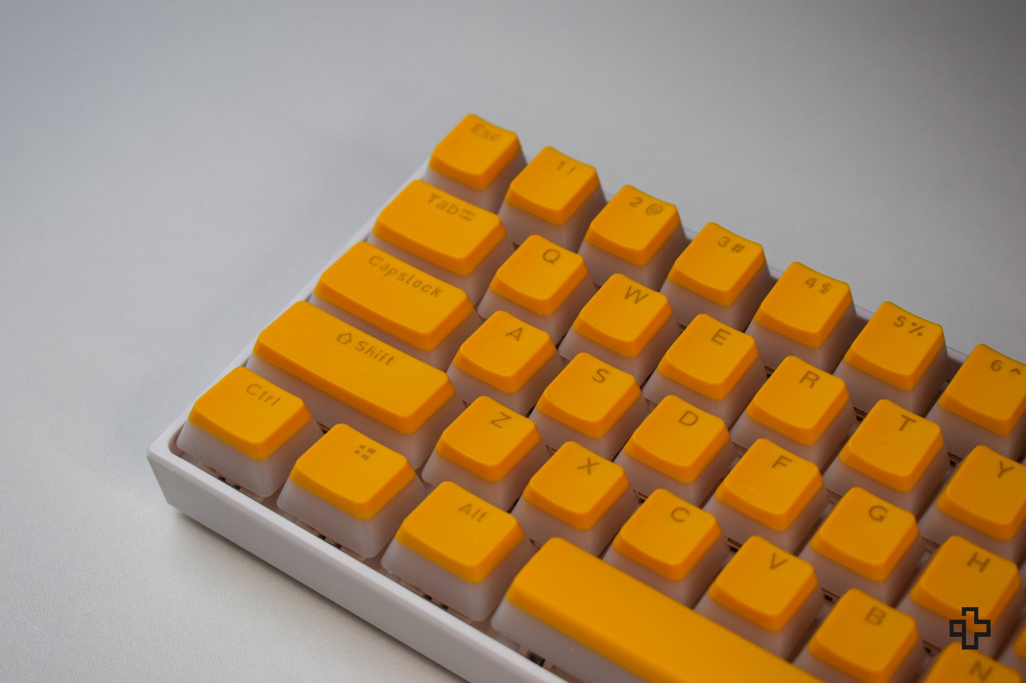 Set Taste Yellow Pudding Profil OEM Material PBT Double Shot - QwertyKey