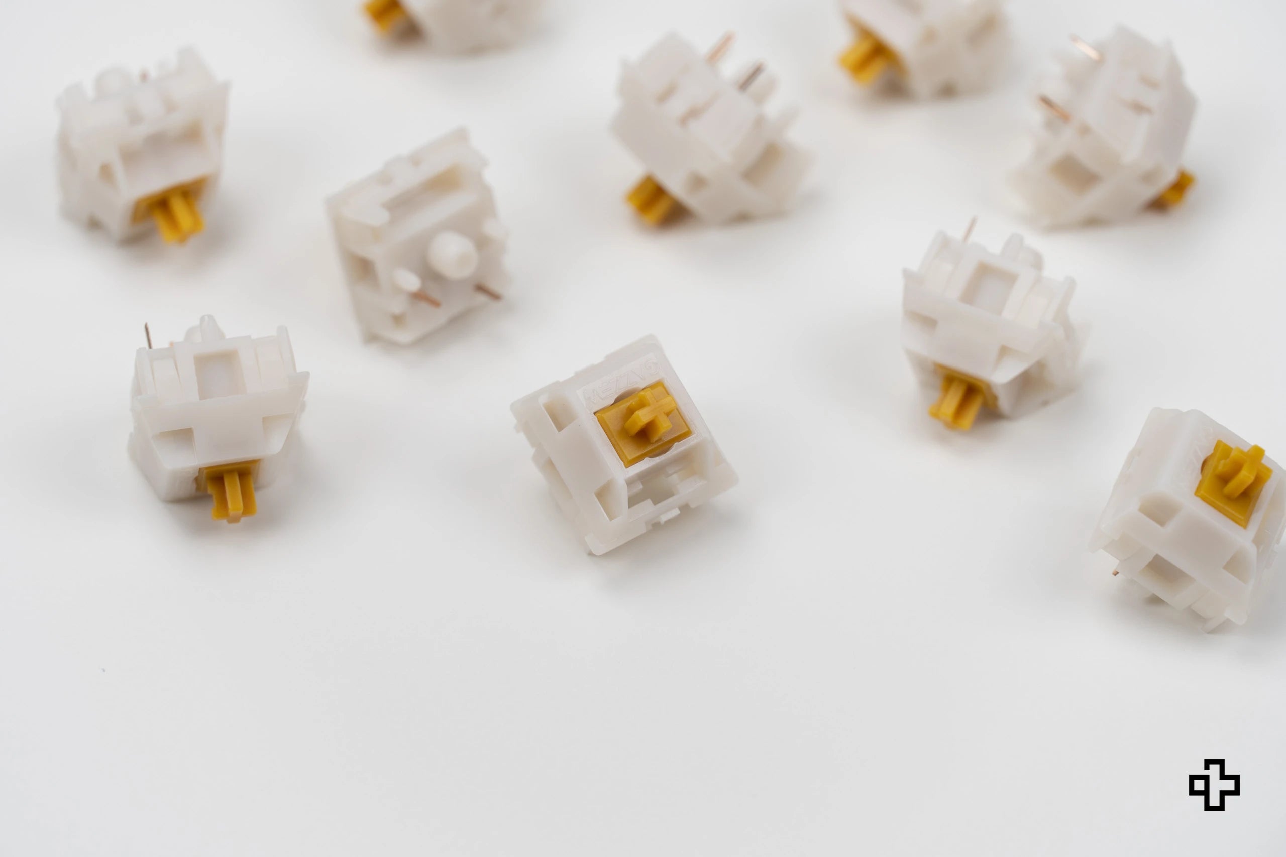 Gazzew Boba White U4T Thocky