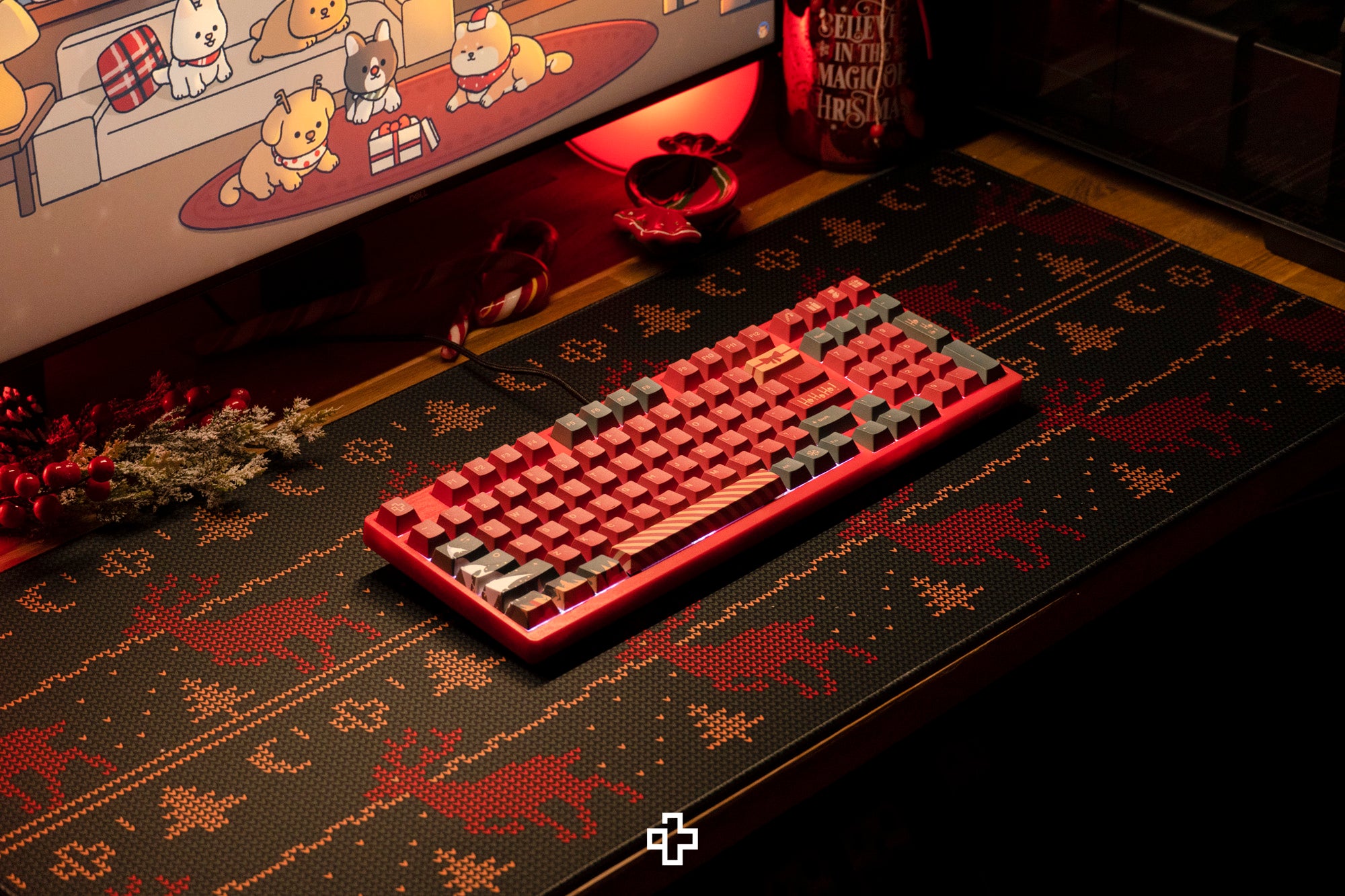Deskmat Mousepad QwertyKey Christmas 4mm stitched edges