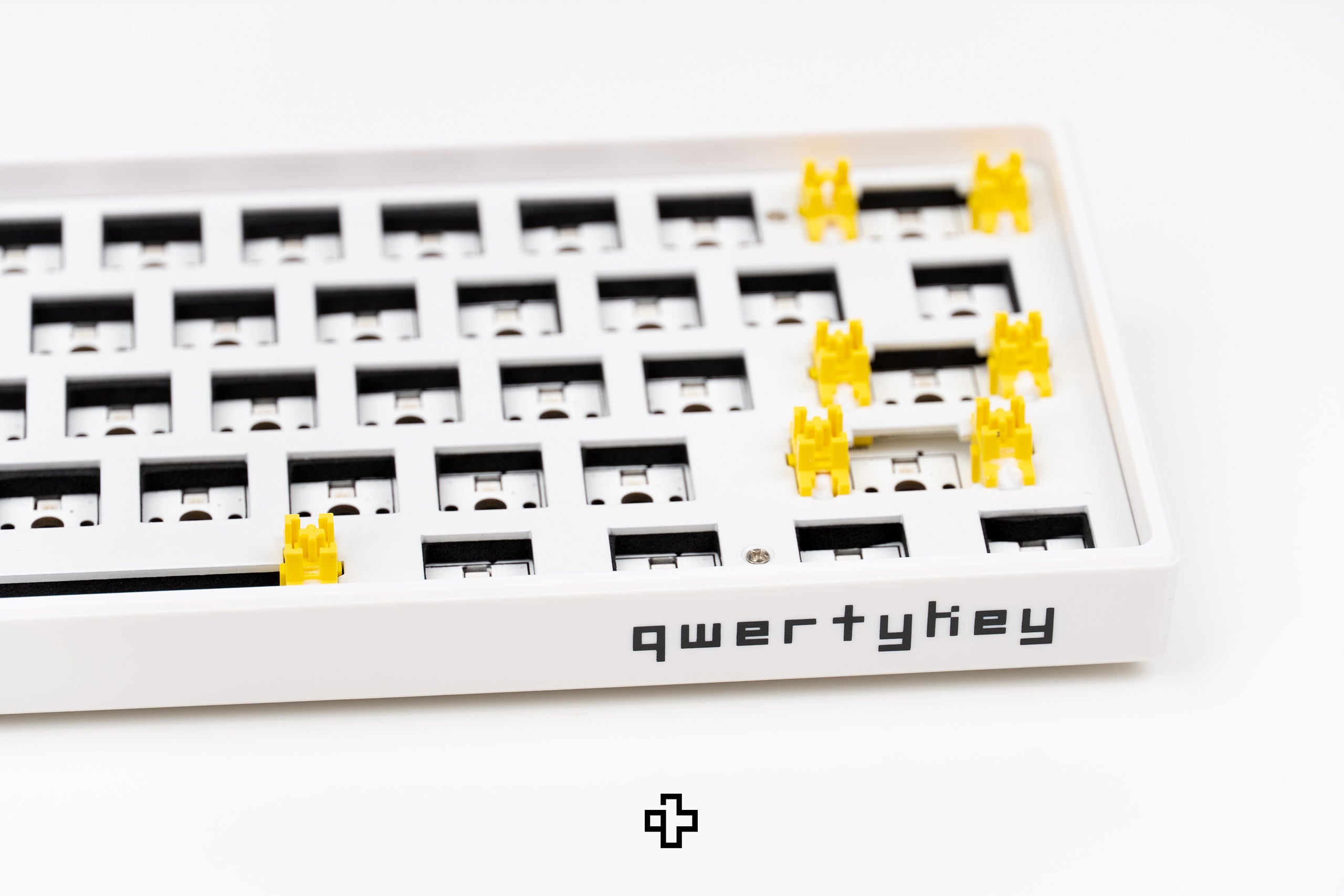 White QwertyKey 61 Mechanical Gaming Keyboard Kit